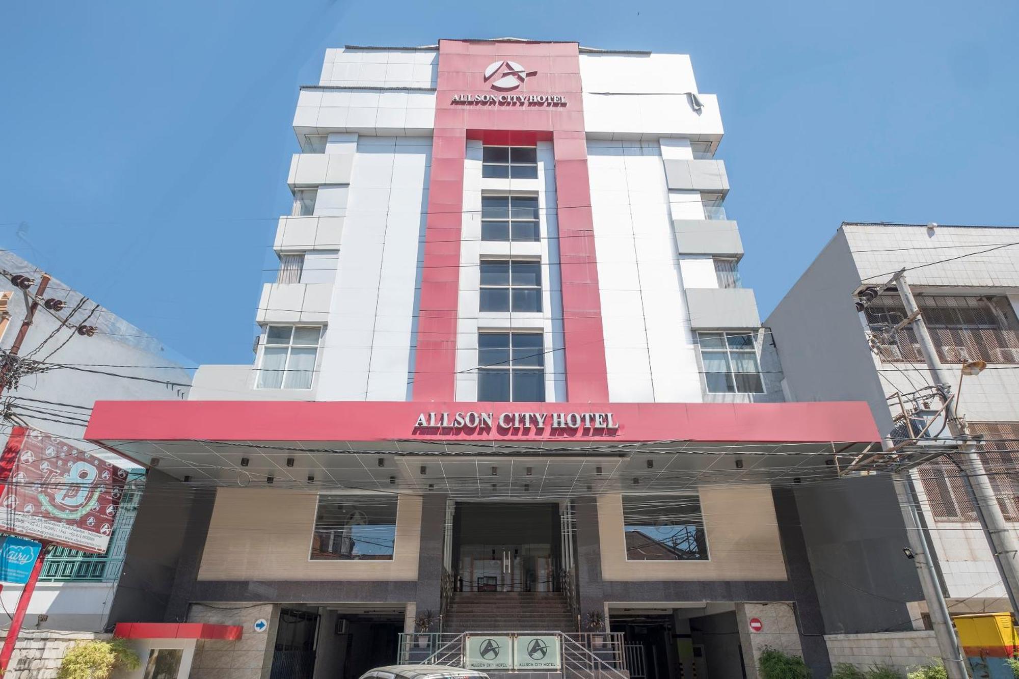 Oyo 1081 Allson City Hotel Makassar Ngoại thất bức ảnh